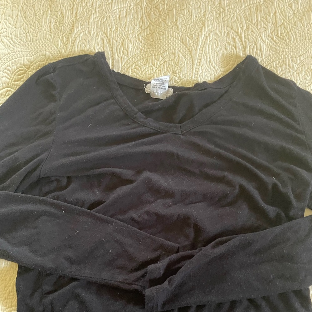 flowy v beck crop top